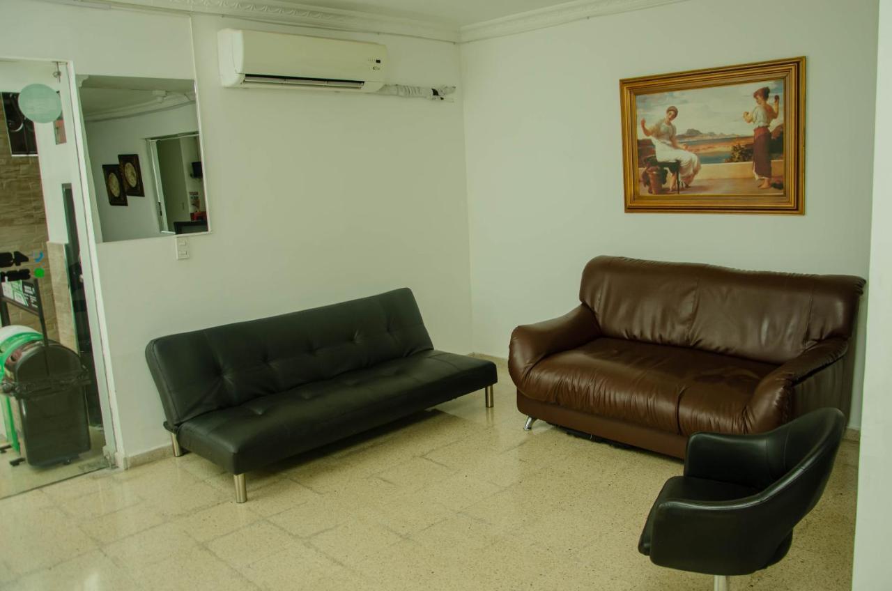 Casa Hotel Los Arboles 벨로 외부 사진
