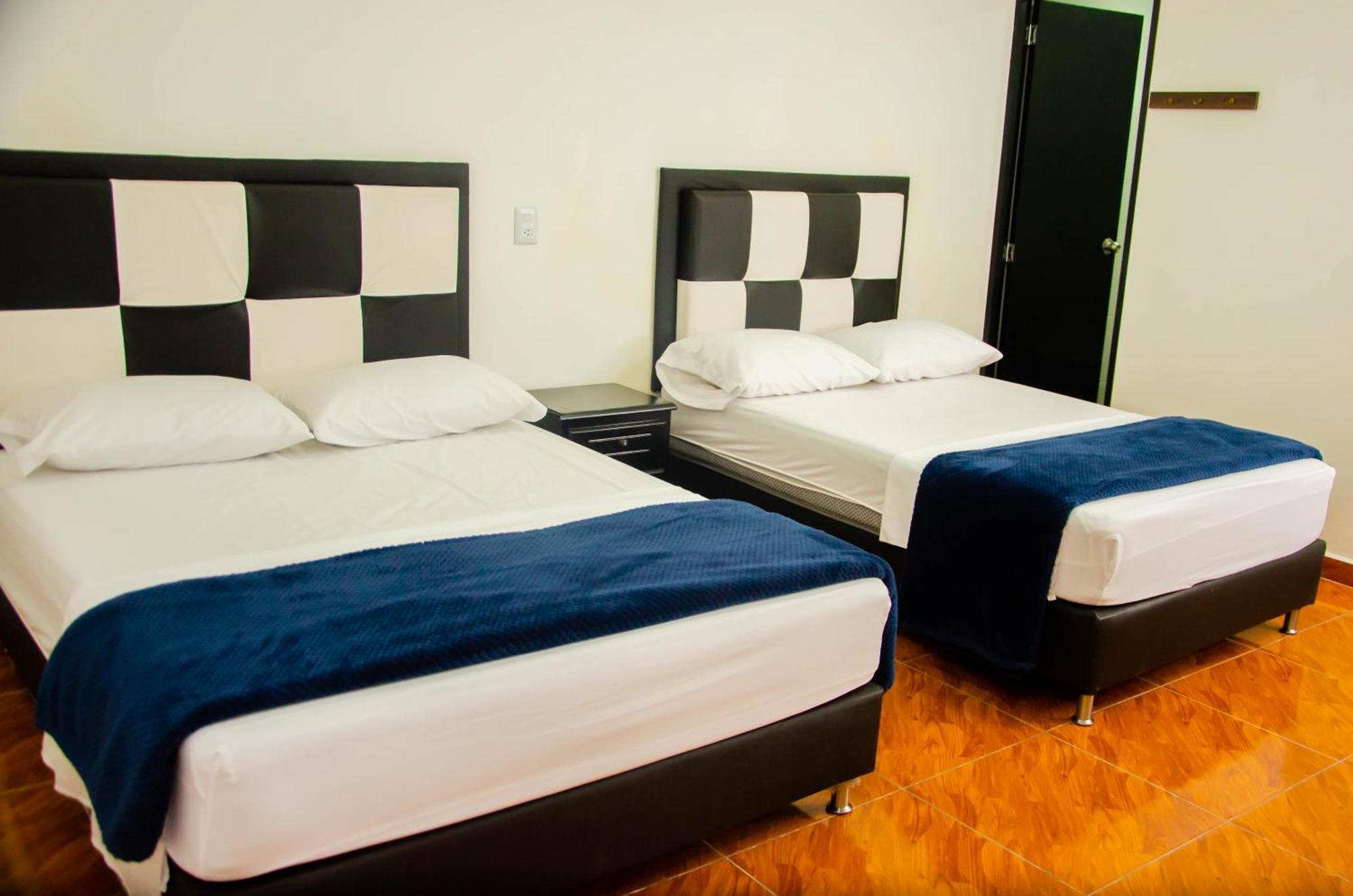 Casa Hotel Los Arboles 벨로 외부 사진